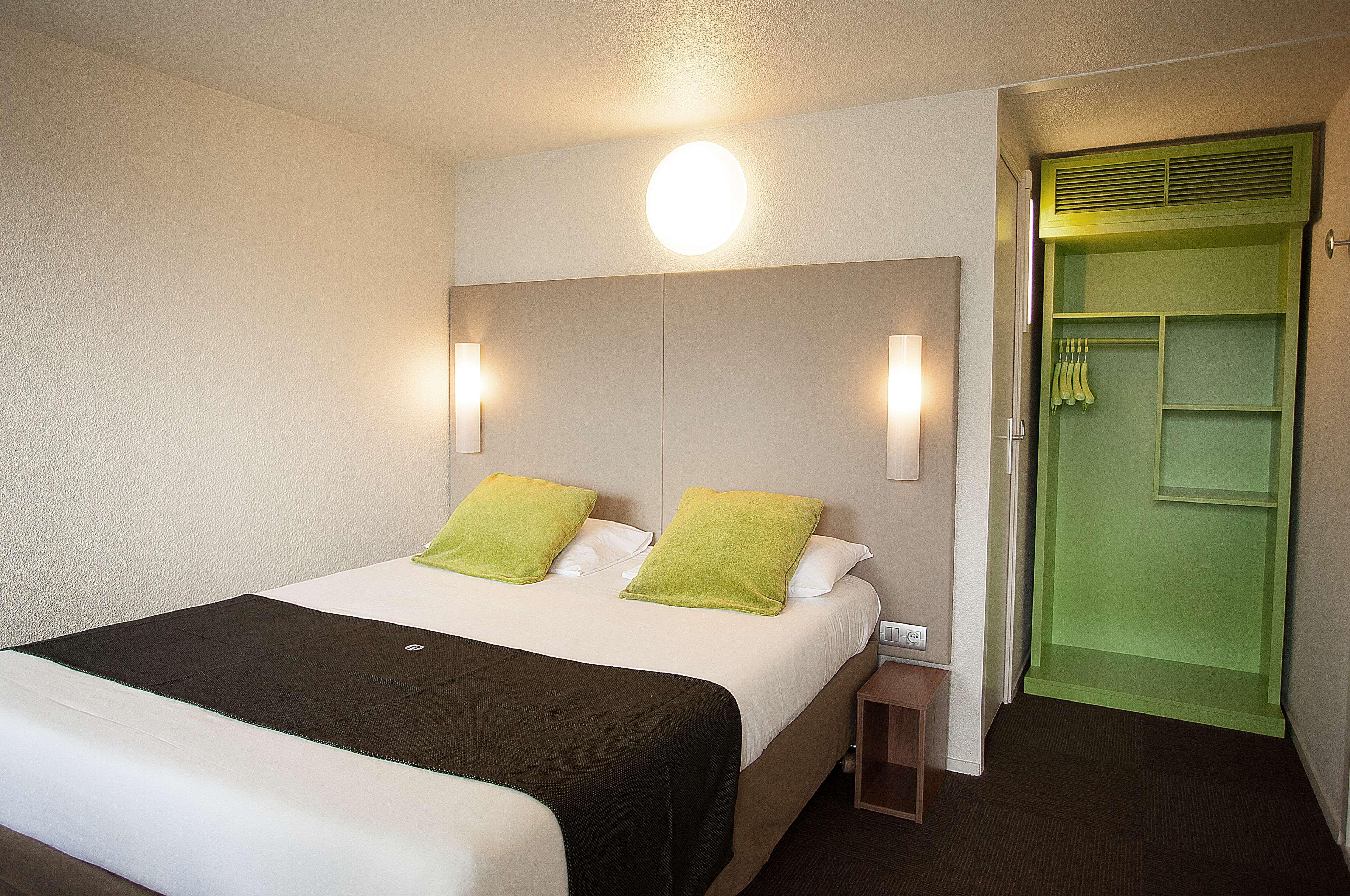 Campanile Nimes Sud - Hotel