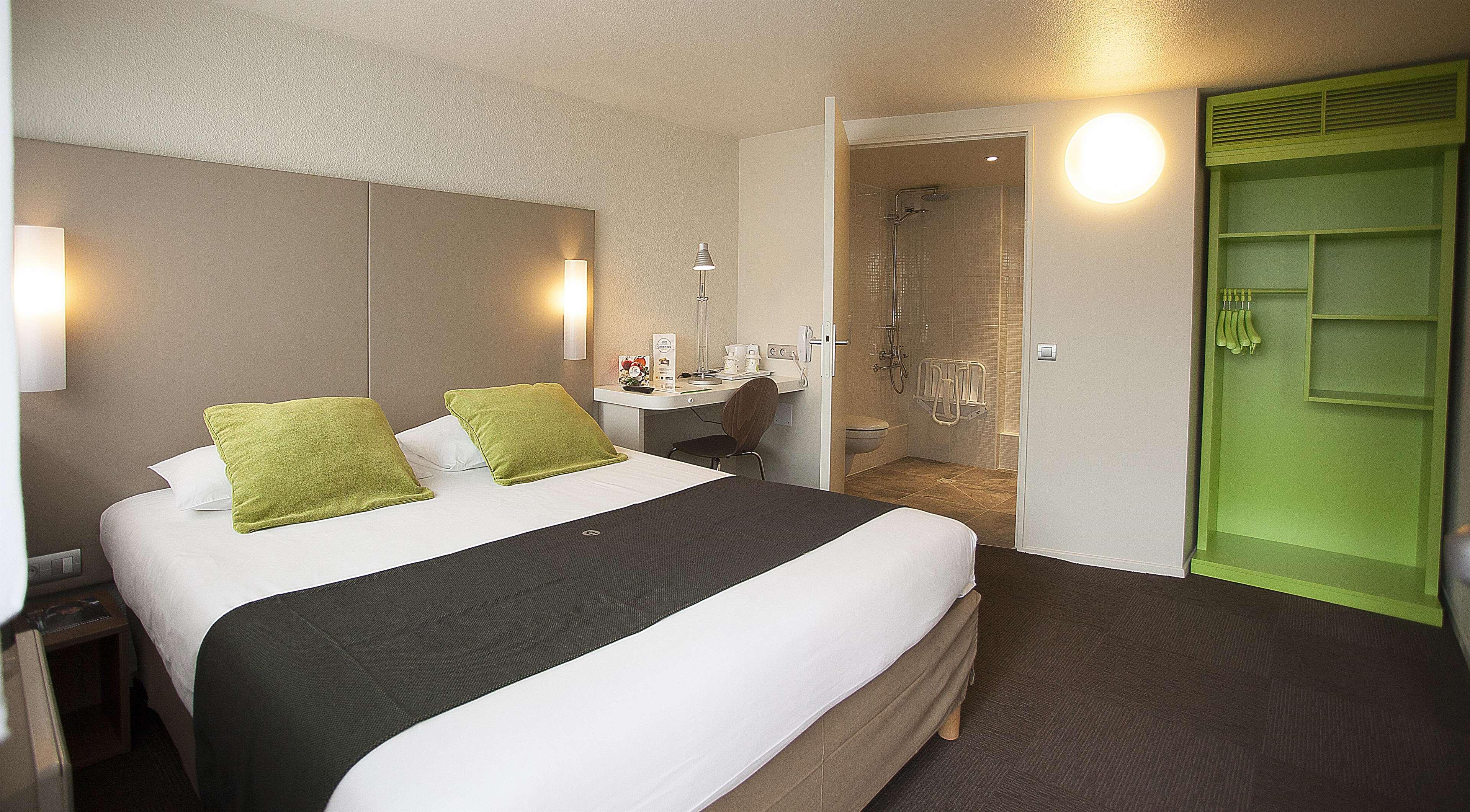 Campanile Nimes Sud - Hotel