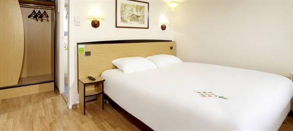Campanile Nimes Sud - Hotel Caissargues
