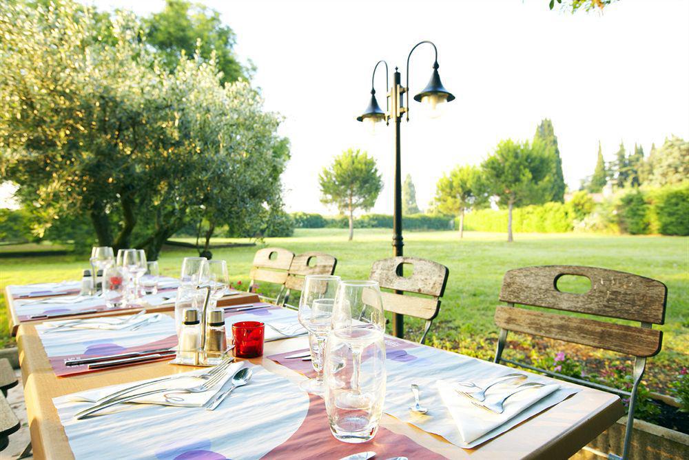 Campanile Nimes Sud - Hotel