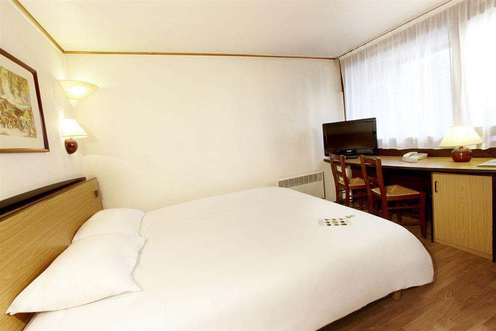 Campanile Nîmes Sud - Hotel Caissargues